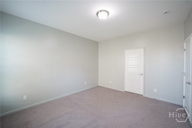 Building Photo - 23 Brookhaven Dr