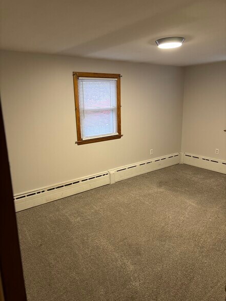 Building Photo - 44 High St