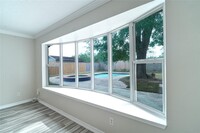 Building Photo - 6011 Beaudry Dr