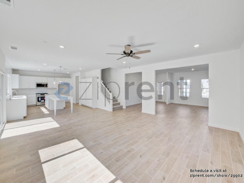 Building Photo - 1753 N Mitchell St