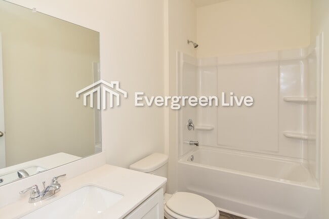 Building Photo - 1067 Large Poppy Dr