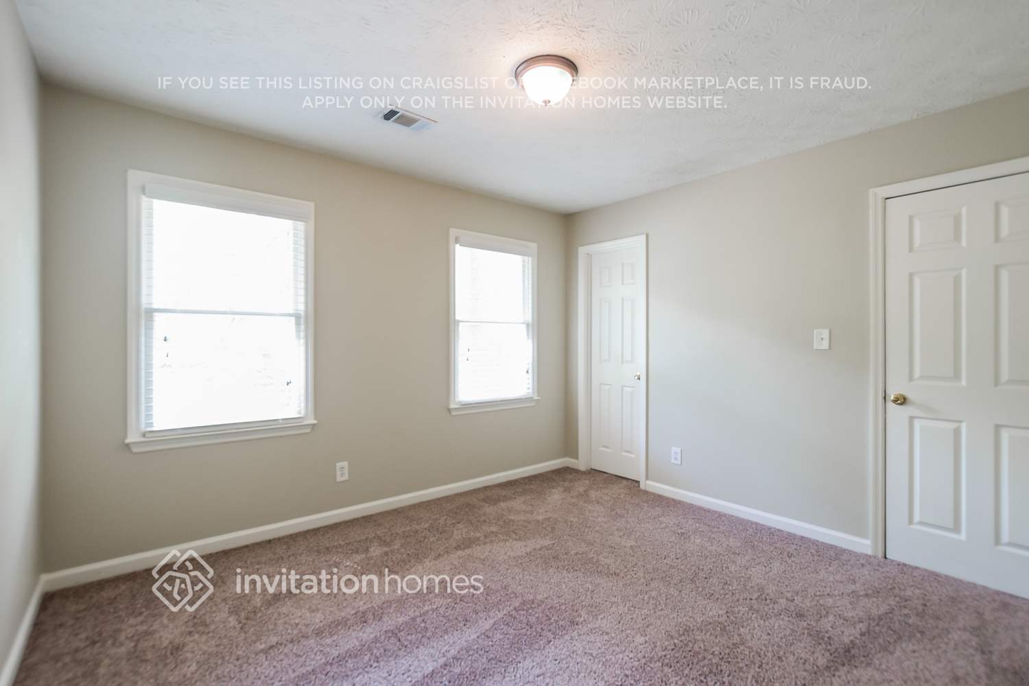 Building Photo - 5130 Brownwood Dr