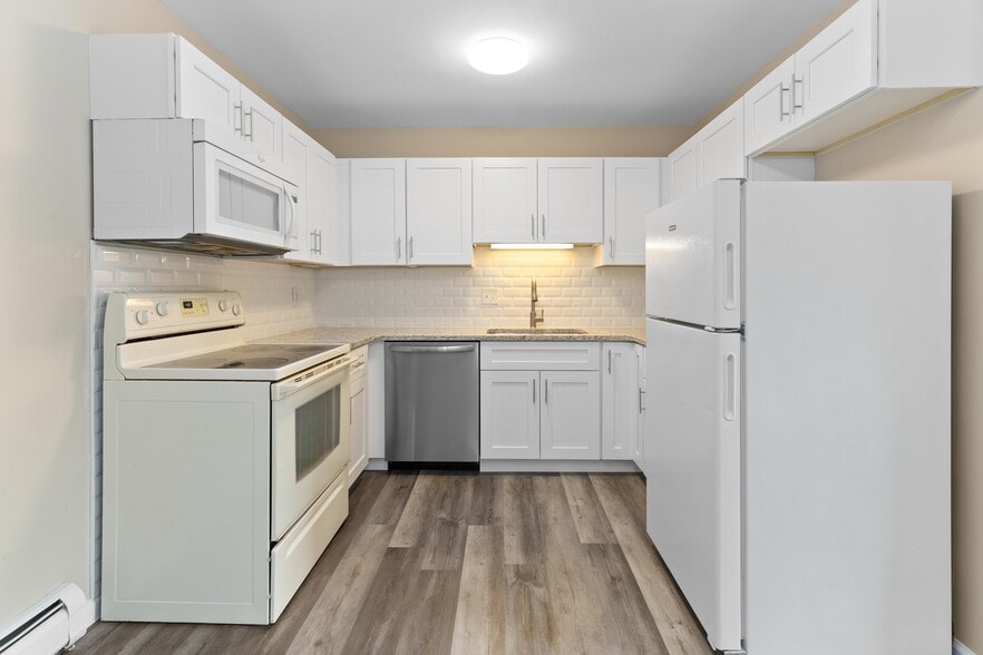 Building Photo - 1545 Cherboneau Pl