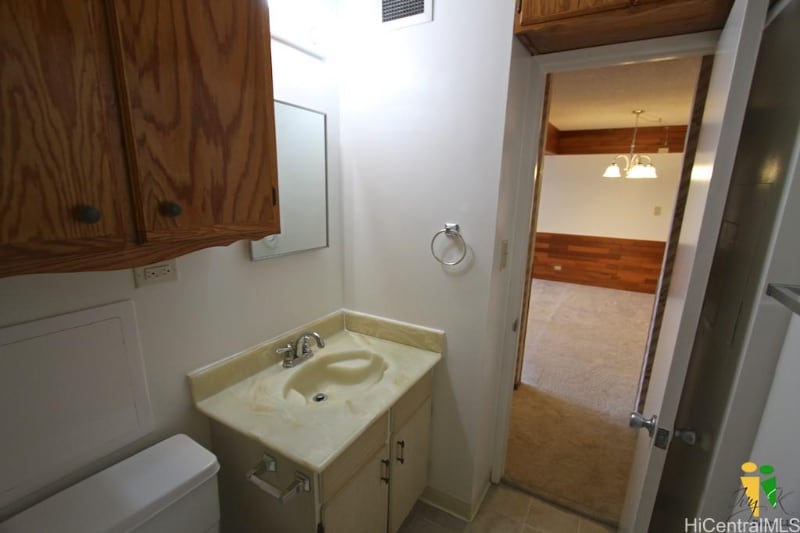 Building Photo - 5122 Likini St