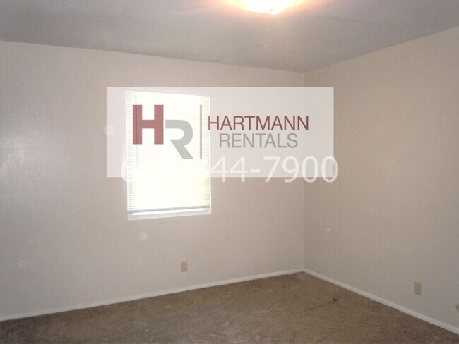 Building Photo - 1106 Arrowhead Dr