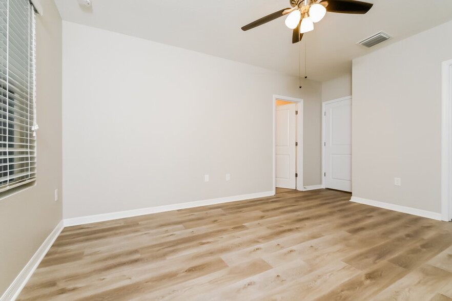 Building Photo - 8876 Indigo Trl Lp