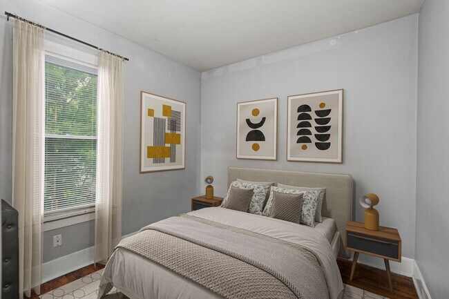 Building Photo - Bartlett Lower