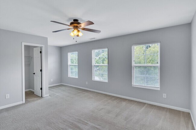 Building Photo - 3817 Althorp Drive