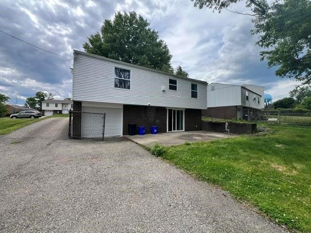 Building Photo - 781 Illini Dr