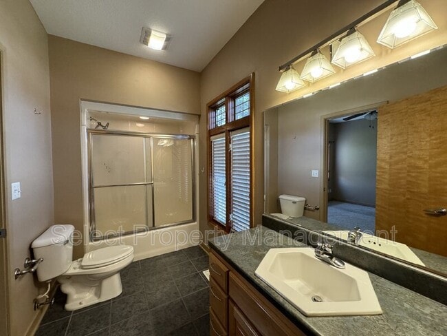 Building Photo - 12134 Fairway Winds Ct