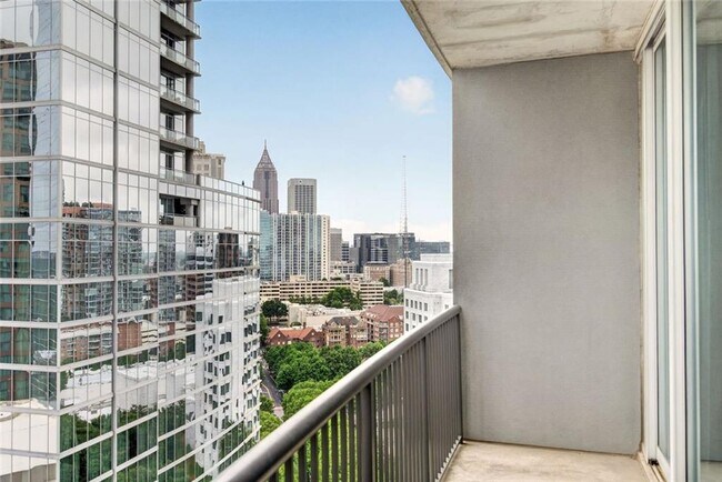 Building Photo - 1080 Peachtree St NE