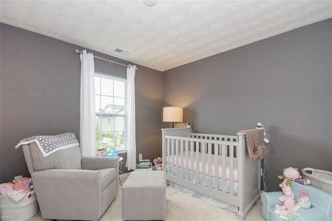Building Photo - Glenwood Single family 4 bedroom 3.5 Baths