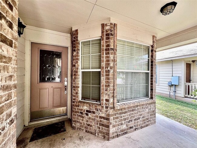 Building Photo - 11909 Leda Ln