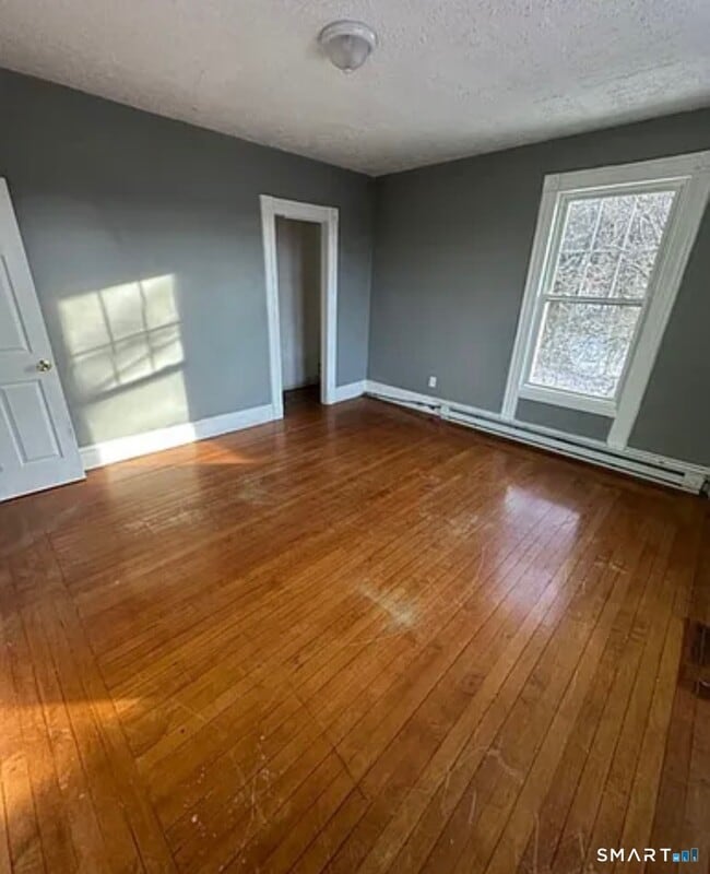 Building Photo - 484 Waterville St