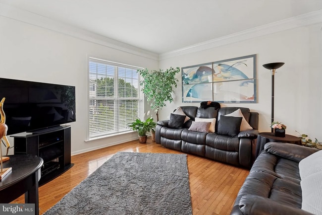 Building Photo - 204 Hudson Dr