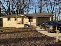 Building Photo - 60 Horseshoe Bend