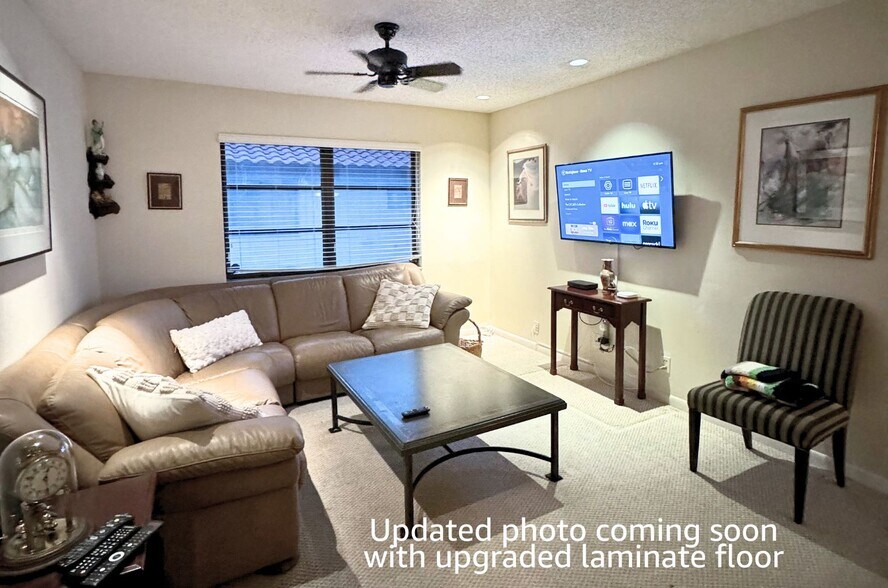 Building Photo - 6539 Royal Manor Cir