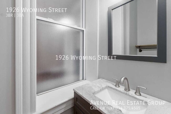 Building Photo - 1926 Wyoming St