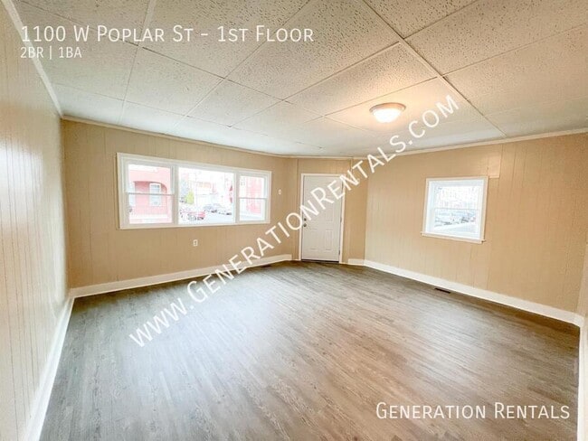 Building Photo - 1100 W Poplar St