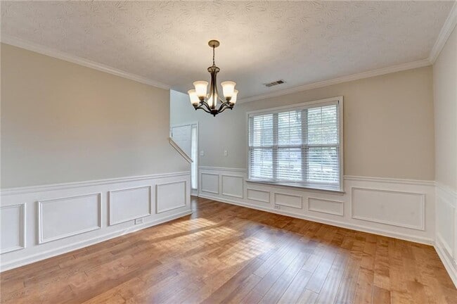 Building Photo - 5229 Pine Branch Ct