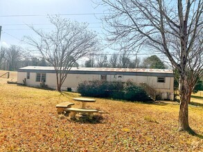 Building Photo - Mobile Home for Rent