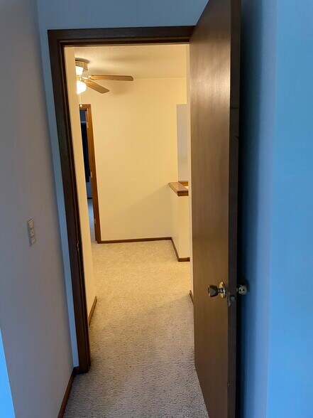 Leaving master bedroom - 1505 Little Bluestem Ct