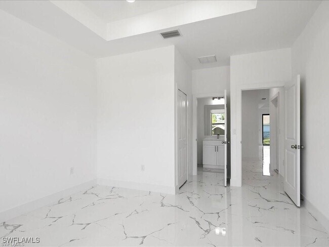 Building Photo - 5210 28th St SW