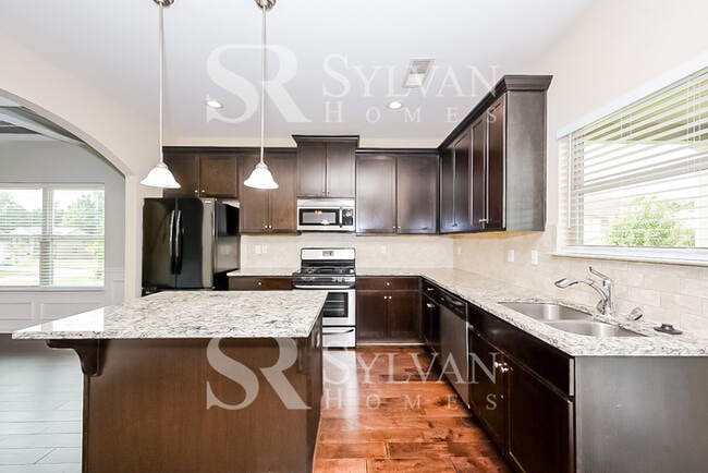 Building Photo - The Lifestyle You Deserve.