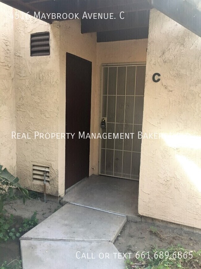 Building Photo - 4516 Maybrook Ave