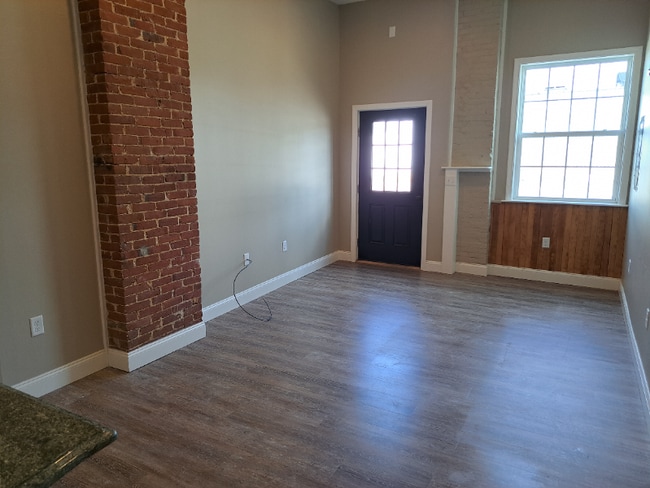 Building Photo - 8 Depot St