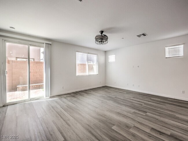 Building Photo - 6077 Castle Gardens Ave