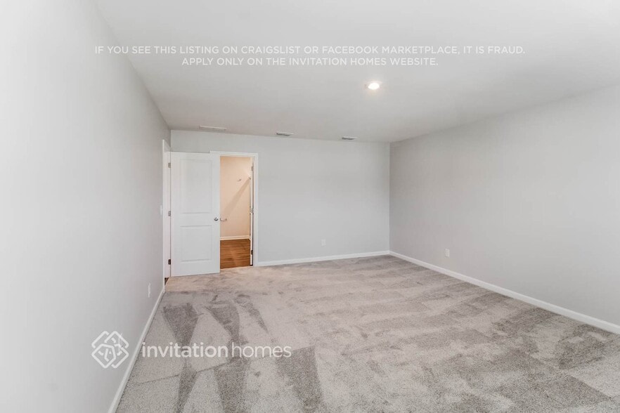 Building Photo - 4078 Ferris Ln