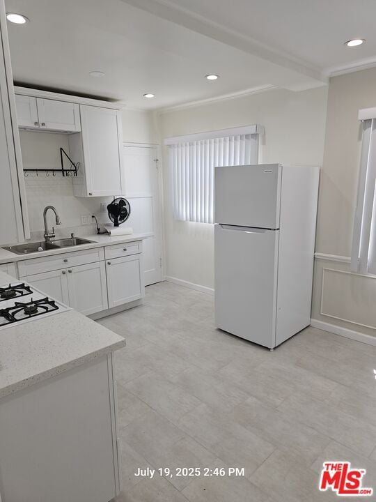 Building Photo - 5468 Edgewood Pl