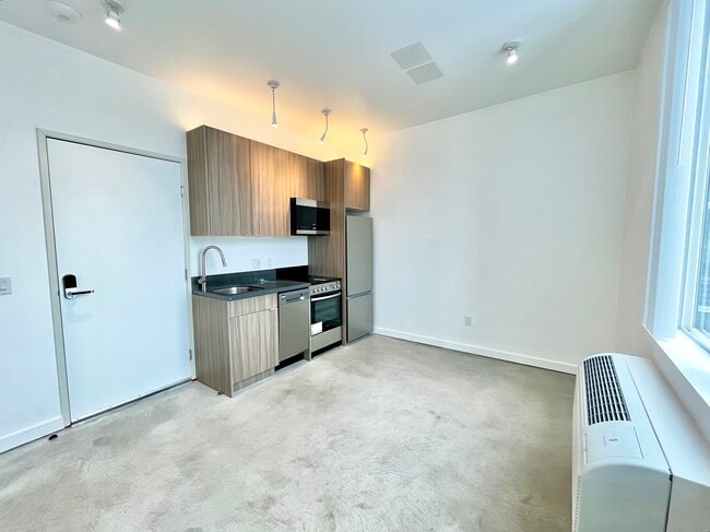 Building Photo - The Ramp