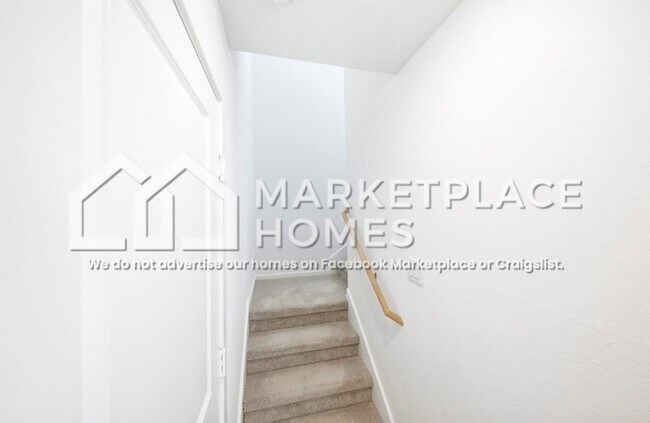 Building Photo - 6840 Marble Rdg