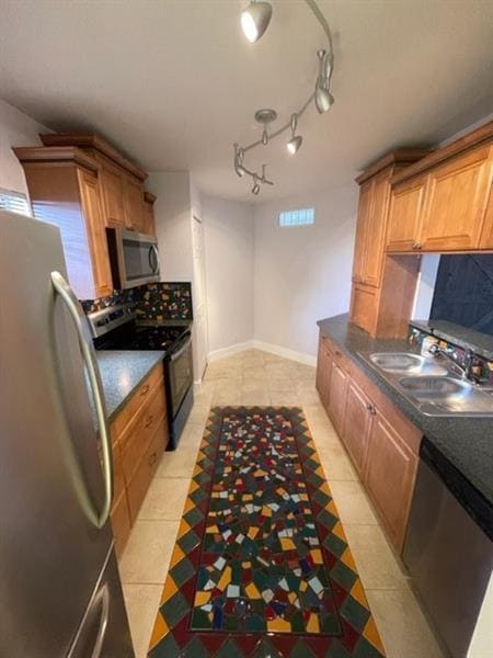 Building Photo - 3100 N Pine Island Rd