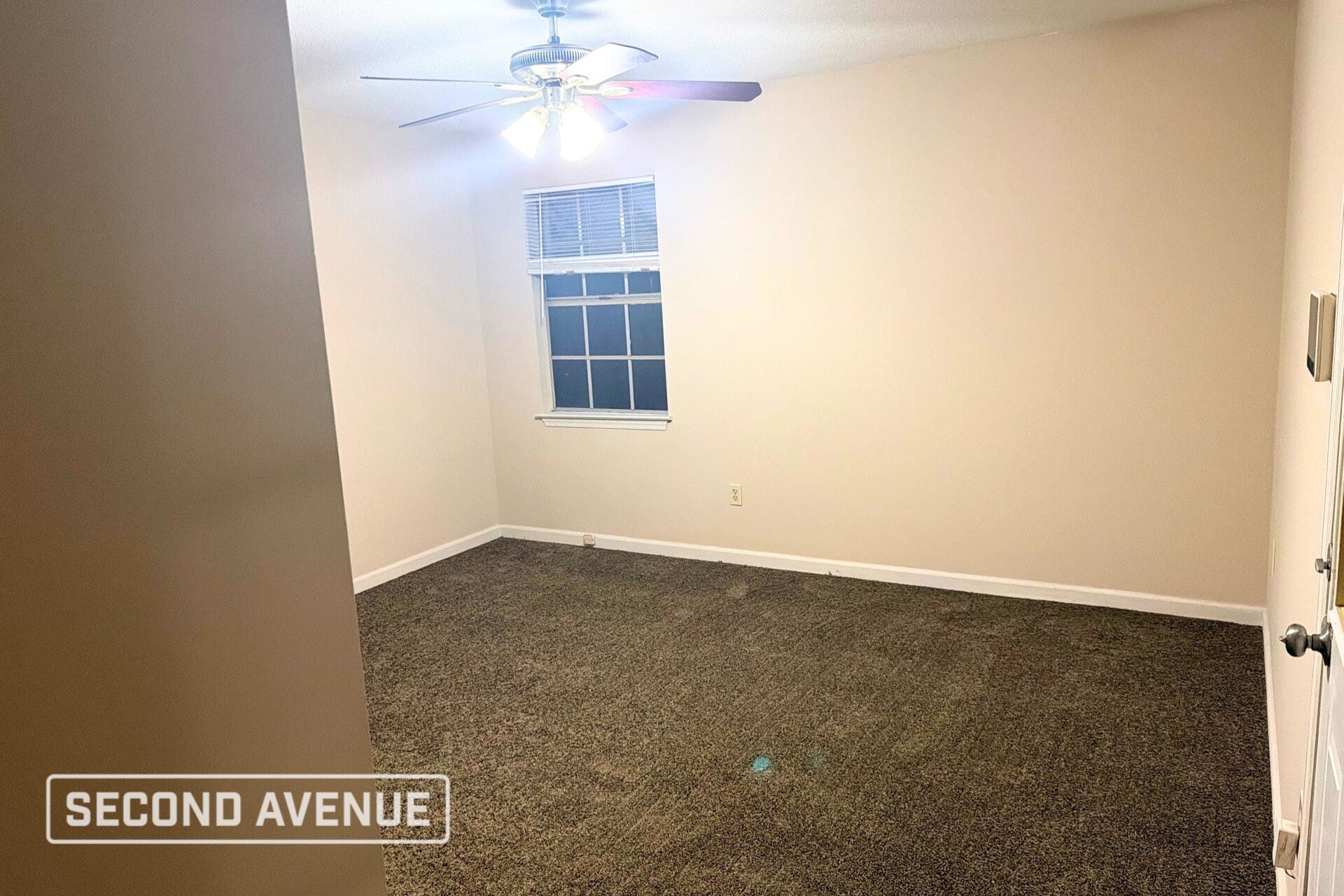 Building Photo - 1226 Oakwood St