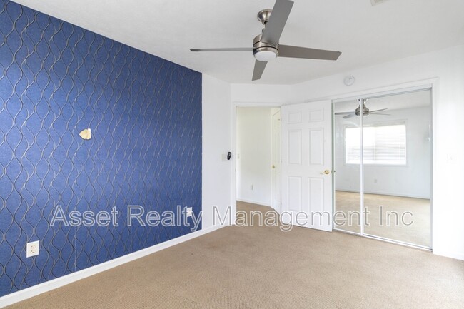 Building Photo - 2084 Allenridge Dr