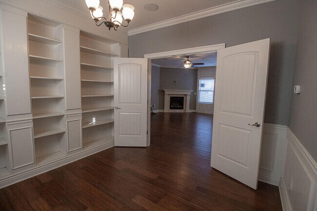 Building Photo - 2405 Marietta Falls Ln