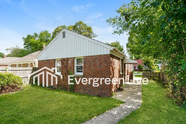 Building Photo - 5019 N 24th St