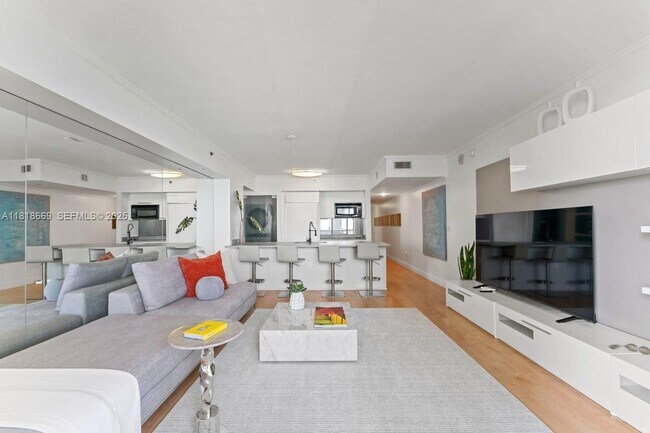 Building Photo - 1830 S Ocean Dr