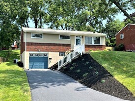Building Photo - 754 Cottonwood Dr