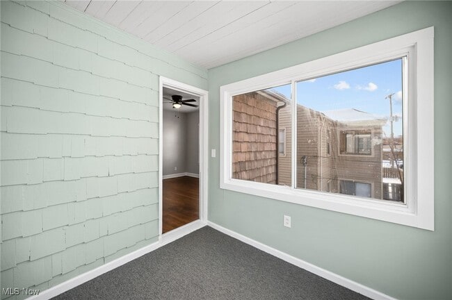 Building Photo - 2258 Northland Ave