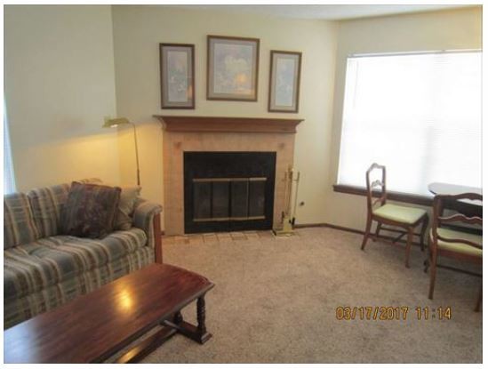 Building Photo - 8153 Holmes Rd