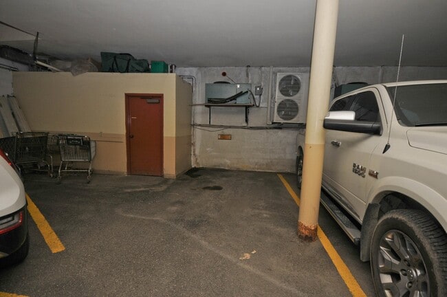 Garage - 112 Franklin St