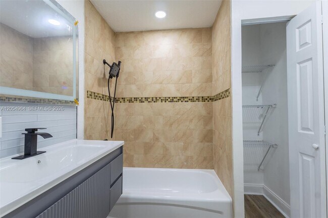 Building Photo - Northwest 159th Street, Miami, FL 33169 - 3 BR 2 BA house