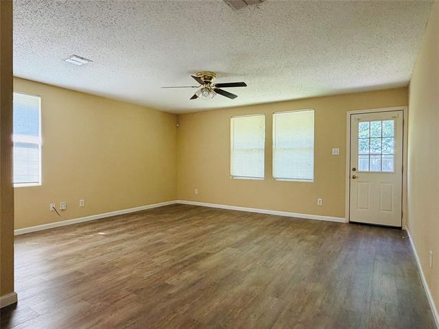 Building Photo - 5700 Coldwater Dr