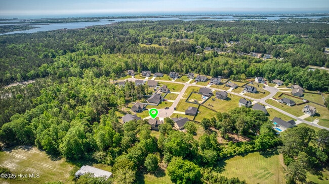 Building Photo - 307 Windward Landing