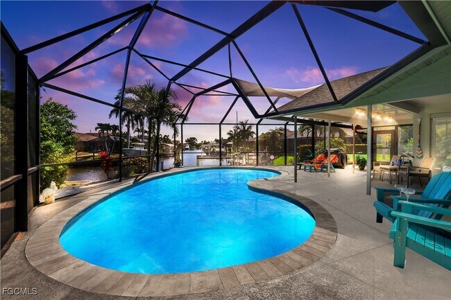 Building Photo - 2617 SE 23rd Ave