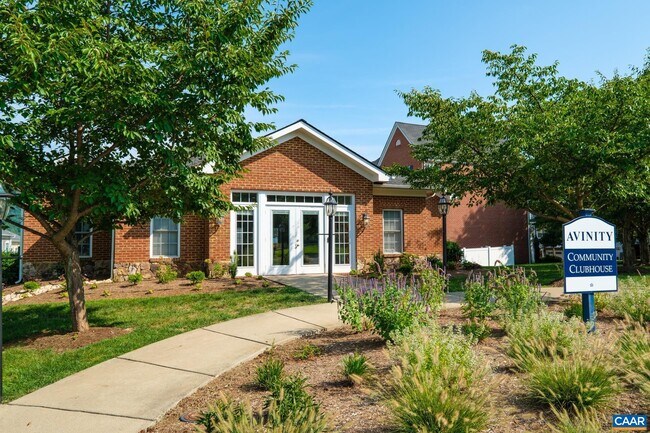 Building Photo - 2048 Avinity Loop